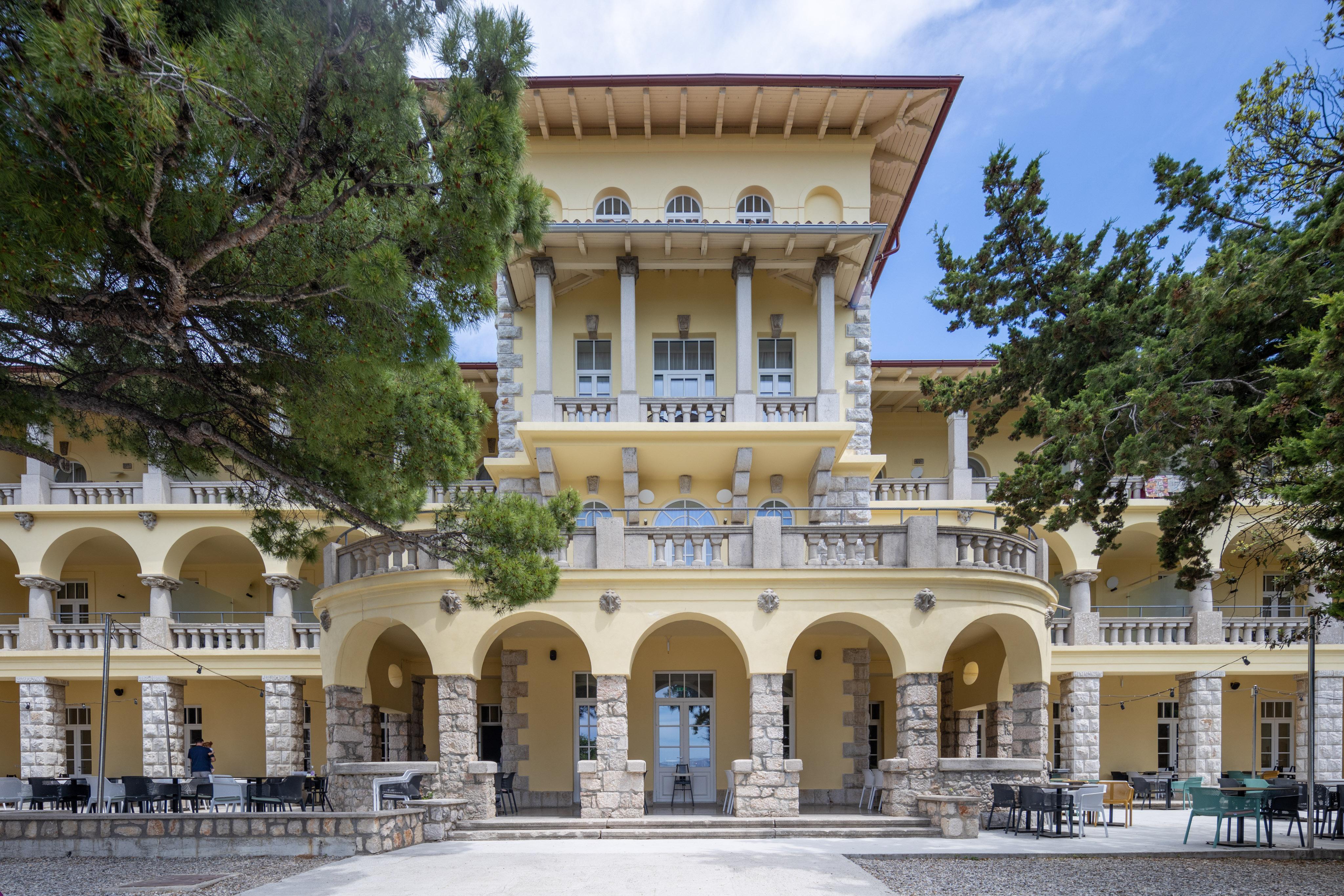Aminess Vival Lisanj Family Hotel 诺维·维诺多尔斯基 外观 照片